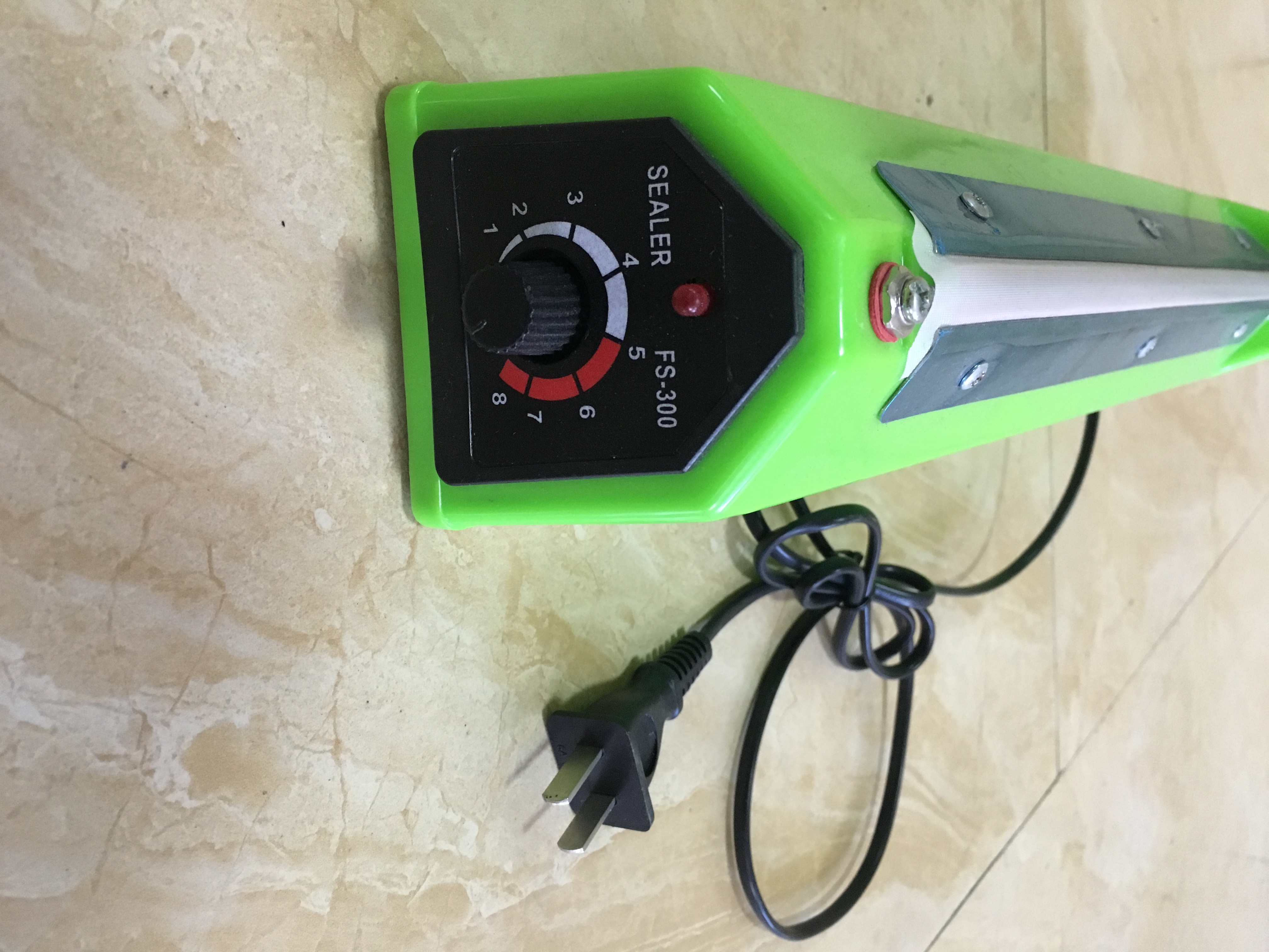 Zhejiang Tianyu industry Co. Ltd Factory Make and Supply Manual Operated With Sealing 2.0 mm Width Electric Flat Heat Wire Impulse heat Sealer PFS-B Series Plastic Food Bag PP PE PVC Film Sealing Machine